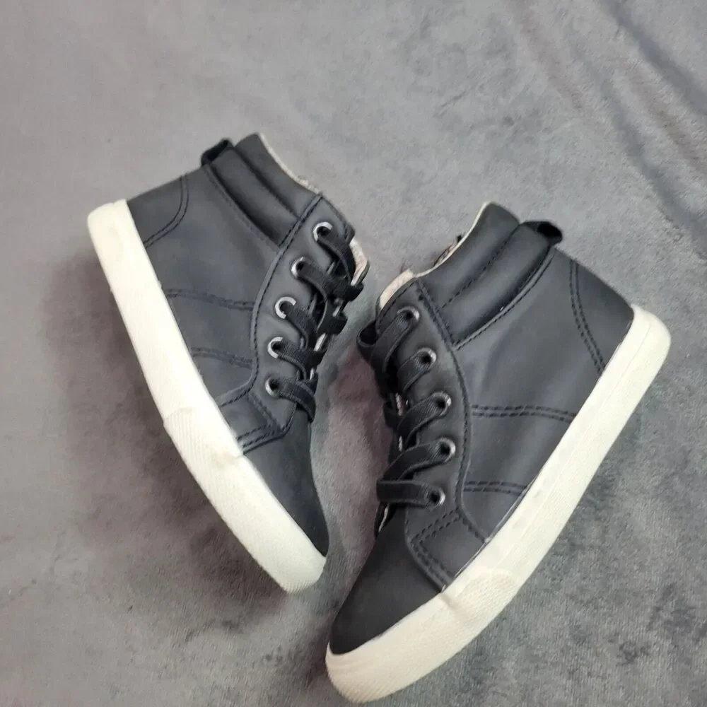 Cat & Jack Black Kids High-Top Sneakers Size 9‎ Faux Leather Soft Textile Lining
